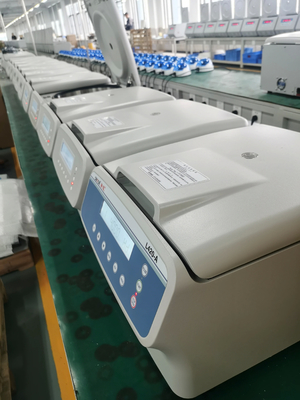 Cence Clinical Centrifuge L420-A with Horizontal Rotor Medical Centrifuge Machine