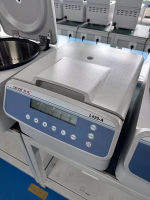 Cence L420-A Low Speed Centrifuge 12x20ml Capacity 4200rpm