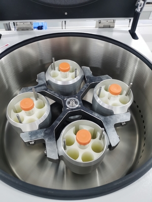 Cence CLT55 Blood Bank Centrifuge 5500r/min 4x750ml Capacity